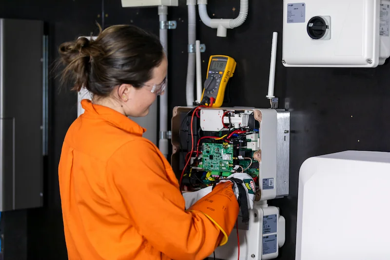 Apprentice Specialising in Circuit Board Testing and Troubleshooting for Advanced Electrical Systems